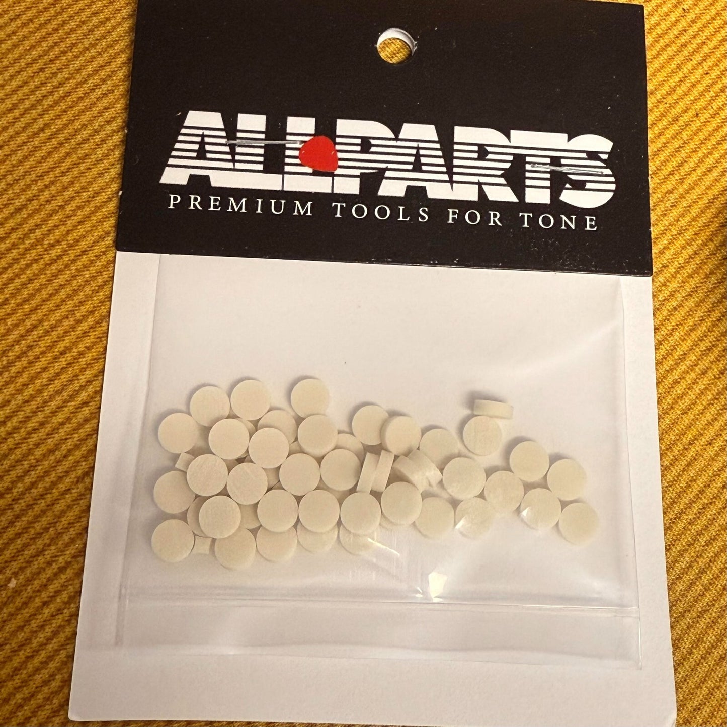 LT-8487-000 50 Guitar Fingerboard 1/4" Inlay Dots Light Clay Color 6.3mm